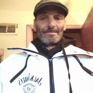 Meet your Posher, Wayne